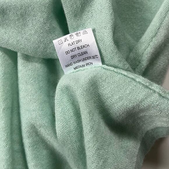 Cortland Park 100% Cashmere Sweater Large - Picture 7 of 7